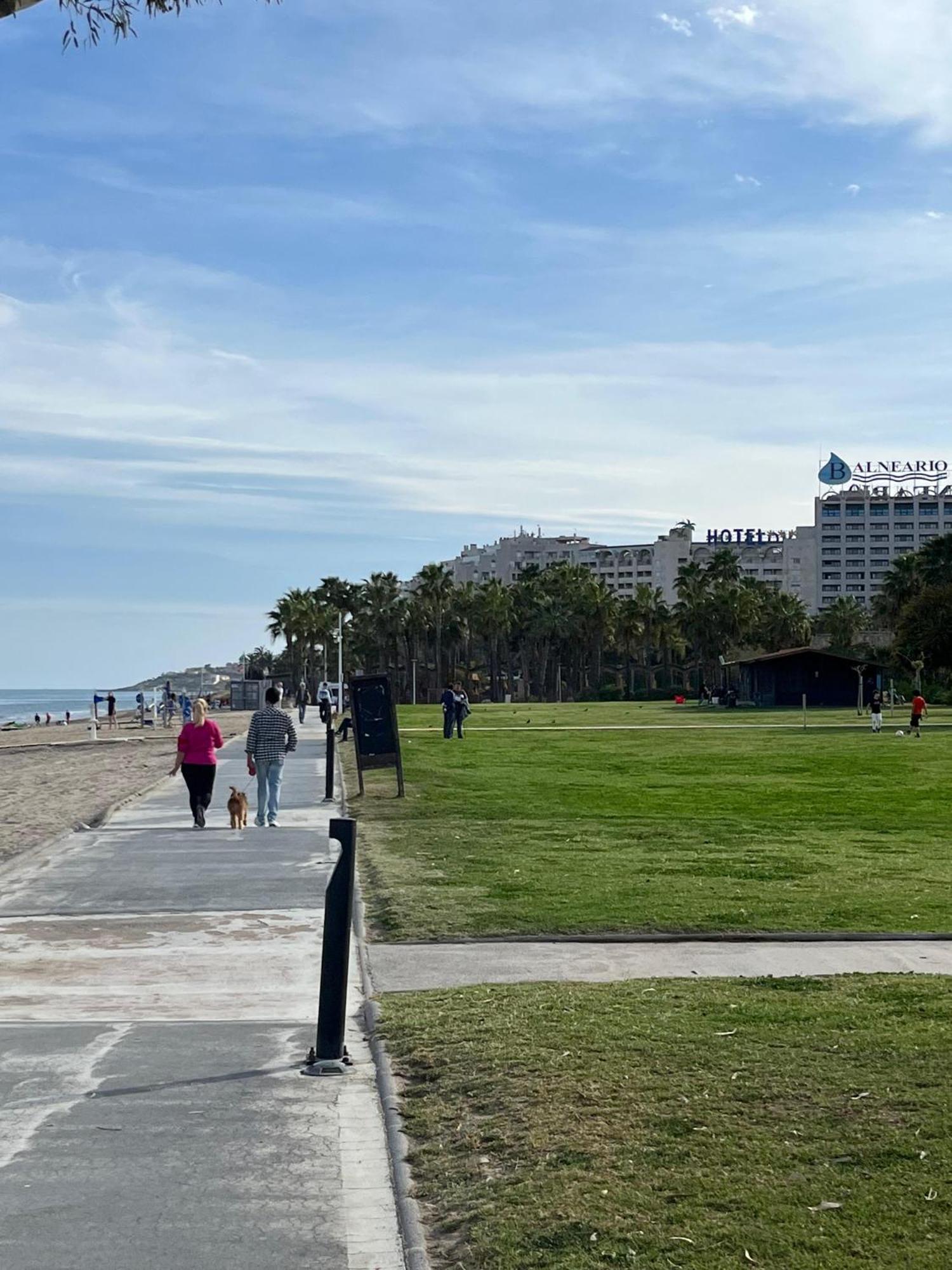 Primera Linea De Playa, Pies En La Arena, Marina D'Or Magic Word El Borseral ภายนอก รูปภาพ